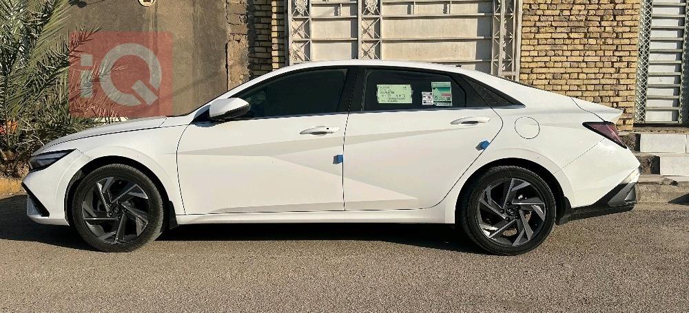 هيونداي النترا